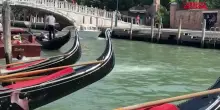 Venezia, protesta degli attivisti di OCIO contro il turismo di massa