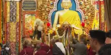 India, il Dalai Lama e la preghiera di lunga vita per i suoi 90 anni: le immagini