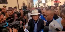 Funerali Pippo Baudo, larrivo di Al Bano e Michele Guardì alla chiesa di Santa Maria della Stella