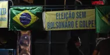 Brasile, veglia di solidarietà a Bolsonaro alla vigilia del verdetto