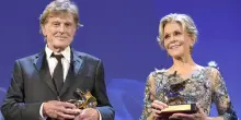 Robert Redford, il Leone d’Oro alla carriera con Jane Fonda in 10 foto