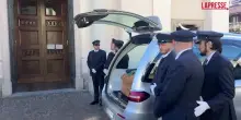 Milano, folla commossa ai funerali di Luciana Ronchi