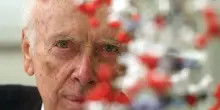 James Watson, lo scienziato è morto a 97 anni: premio Nobel per la scoperta della struttura del Dna