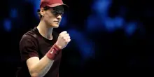 Sinner già in semifinale alle Atp Finals 2025, Zverev ko in due set