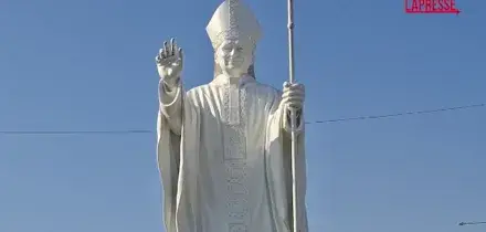 Perù: inaugurata a Chiclayo una statua in onore di Papa Leone XIV