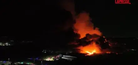 Argentina, forte esplosione in zona industriale vicino Buenos Aires: oltre 20 feriti