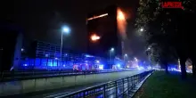 Incendio distrugge grattacielo simbolo di Zagabria, il video