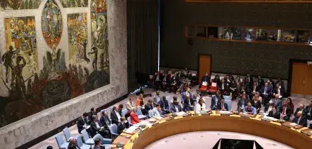 Gaza, Consiglio Sicurezza Onu approva risoluzione su piano Usa. Trump: “Voto storico”. Hamas rigetta – La diretta