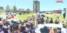 Johannesburg, scontri tra manifestanti e polizia vicino alla sede del G20