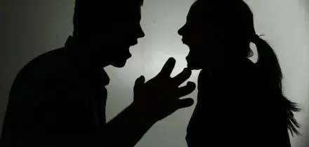 25 Novembre Giornata contro la violenza sulle donne, la criminologa: “I percorsi per i maltrattanti funzionano”