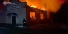 Ucraina, attacco russo a Zaporizhzhia: feriti e danni a edifici