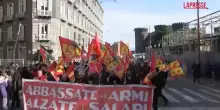 Sciopero generale, migliaia in piazza a Napoli contro la manovra del governo Meloni