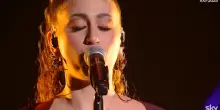 X Factor 2025, Delia canta "Sei bellissima" di Loredana Bertè e conquista la finale
