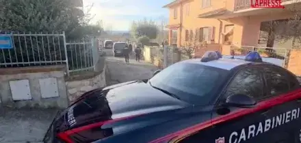 Perugia, femminicidio-suicidio a Città della Pieve: labitazione in cui è avvenuto il delitto
