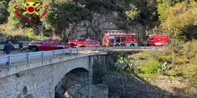 Nuoro, auto giù dal ponte: tre morti