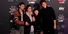 X Factor 2025, i concorrenti a Napoli per la finale: “Cantare in piazza del Plebiscito emozione unica”