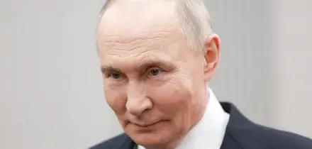 Ucraina, Putin: “Kiev si ritiri dal Donbass o lo prenderemo con la forza” – La diretta