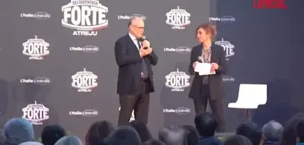 Gualtieri ad Atreju: “Confronto Schlein-Meloni sarebbe stata ottima occasione”