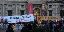 Scala, la sera della Prima: proteste di lavoratori spettacolo e pro-Pal, applausi per Liliana Segre
