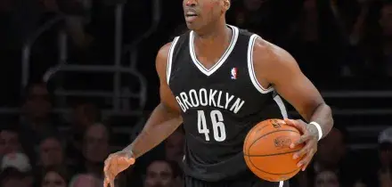 Jason Collins, l’ex cestista dei Nets rivela: “Ho un tumore al cervello al quarto stadio”
