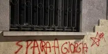 &ldquo;Spara a Giorgia&rdquo;, scritta firmata Br su sede Lega nel Varesotto: indaga la Digos