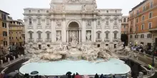 Fontana di Trevi, dal 1&deg; febbraio due euro per l&rsquo;ingresso al catino