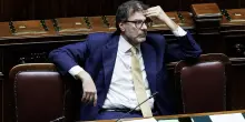 Manovra, via libera in commissione dopo tensioni e scontri nella maggioranza