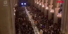 Parigi, al via a Notre Dame le celebrazioni del Natale