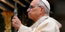 Vaticano, un nuovo pastorale papale per Leone XIV