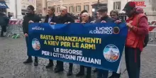 Ucraina, flash mob Team Vannacci: "Stop a finanziamenti armi, Aula voti contro"