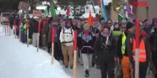 Davos, centinaia di manifestanti contro il World Economic Forum