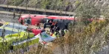 Treni deragliati in Spagna: &ldquo;Un film dell&rsquo;orrore&rdquo;, ipotesi di guasto a binari
