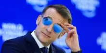Macron e gli occhiali alla Top Gun a Davos, ecco perch&eacute;