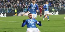 Como-Torino 6-0, doppietta Douvikas