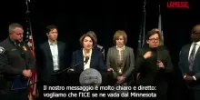 Minneapolis, senatrice Klobuchar "Vogliamo lICE fuori dal Minnesota"