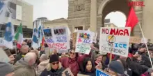 Olimpiadi 2026, in centinaia in piazza a Milano contro arrivo agenti federali Ice