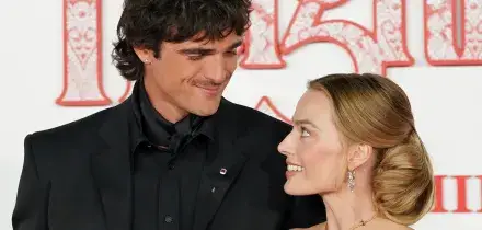 Cime tempestose, quando esce al cinema il film con Jacob Elordi e Margot Robbie