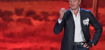 Sanremo 2026, co-conduttori: ci sono anche Lillo e Andrea Pucci