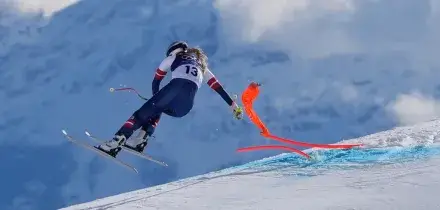 Lindsey Vonn, terribile caduta in discesa libera alle Olimpiadi 2026 e addio sogno medaglia