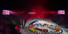 Olimpiadi 2026, la cerimonia di chiusura all&rsquo;Arena di Verona in 10 foto