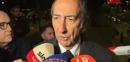 Tram deragliato a Milano, Sala: "Autista molto esperto, il mezzo &egrave; nuovo"