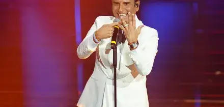Sal Da Vinci, da Verdone a &lsquo;Rossetto e Caff&egrave;&rsquo;: chi &egrave; il vincitore di Sanremo 2026
