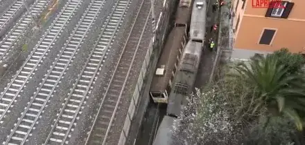 Roma, scontro tra due treni Atac all&rsquo;altezza di via Prenestina