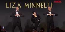 Liza Minnelli ai GLAAD Awards: "Felice di essere qui con voi, mi rendete orgogliosa"