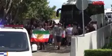 Australia, manifestanti bloccano autobus con squadra di calcio femminile iraniana