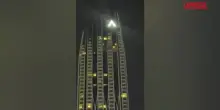 Iran, incendio nella torre del Dubai Creek Harbor dopo lattacco con un drone