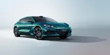 Byd, da aprile Denza Z9GT avvia in Europa rivoluzione ricarica Flash Charging