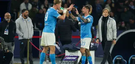 Serie A, Hojlund e Politano firmano la rimonta contro il Lecce: Napoli vince 2-1