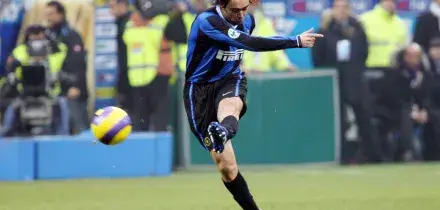 &Aacute;lvaro Recoba compie 50 anni: gli auguri della sua Inter