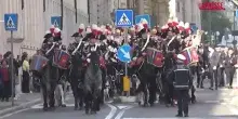 Unit&agrave; dItalia, al Quirinale lo spettacolo del cambio della guardia solenne